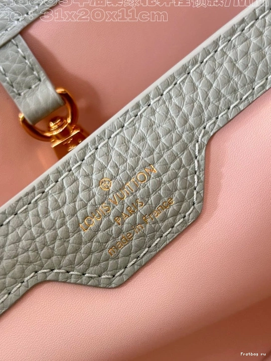 Frstbag ru BB-31.5*20*11CM VUITTON LOUIS CAPUCINES 0807